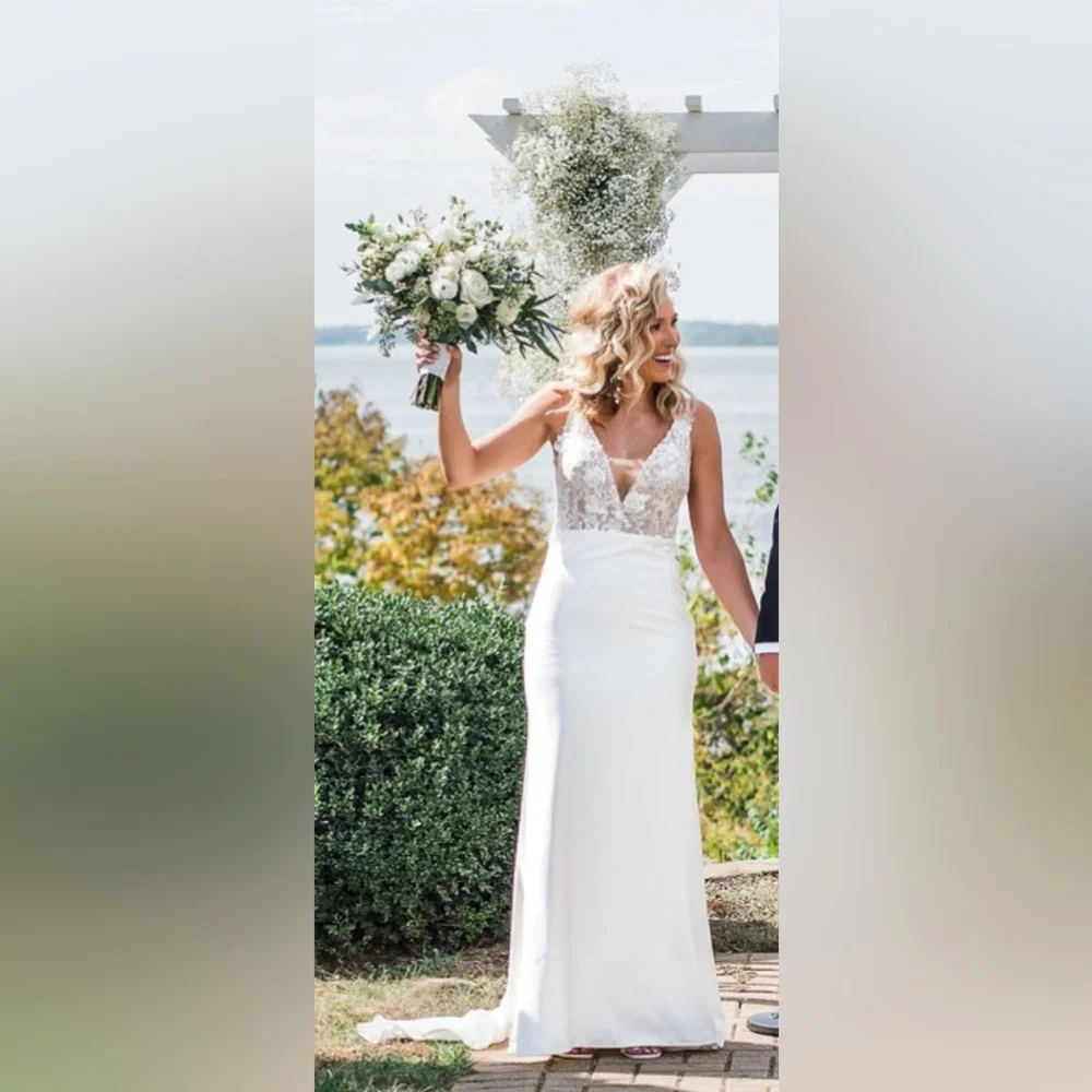 Anthropologie White Lace Wedding Dress - Picture 8 of 8